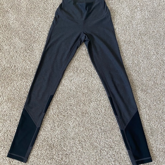 Zella gray black color block Banded athletic workout Leggings size XS - Picture 3 of 15